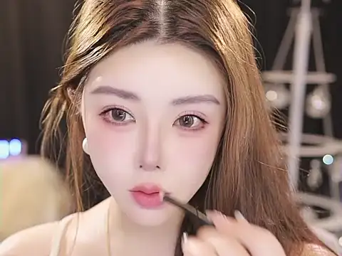 Qiaoqiao  online show from 26, 7, 2026