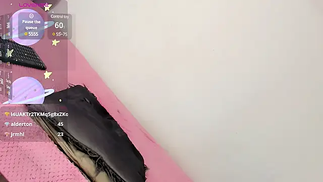 Snapshot of Danielysvalen chatting on 16, 2, 2025 Danielysvalen online show from 16, 2, 2025