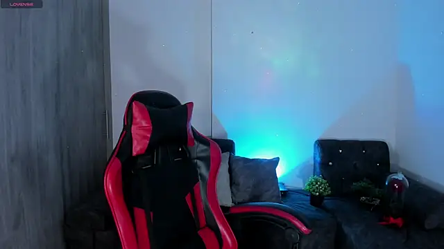 Snapshot of zoee_jackson chatting on 29, 3, 2026 zoee jackson online show from 29, 3, 2026