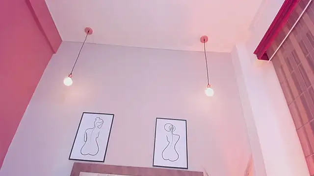 SabrinaWarrenn online show from 21, 10, 2025