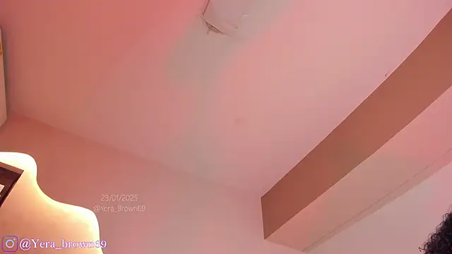 Snapshot of yerabrown69 chatting on 24, 1, 2025 yerabrown69 online show from 24, 1, 2025