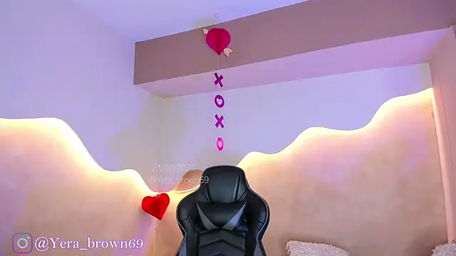 Snapshot of yerabrown69 chatting on 21, 2, 2025 yerabrown69 online show from 21, 2, 2025