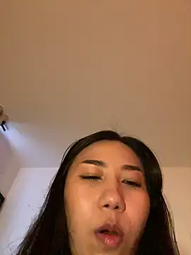 Aimilayne online show from 3, 7, 2026