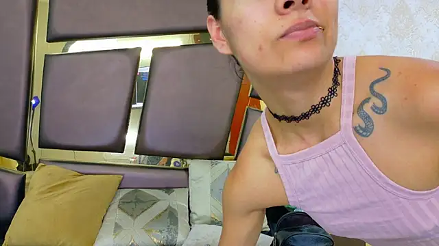 NicoleEsposito online show from 26, 3, 2026