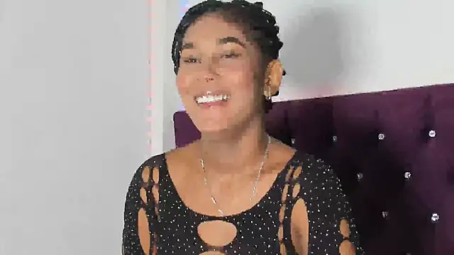 Snapshot of AlisonJaimes chatting on 28, 11, 2025 AlisonJaimes online show from 28, 11, 2025