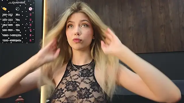 Snapshot of Rainaslater chatting on 24, 12, 2024 Rainaslater online show from 24, 12, 2024