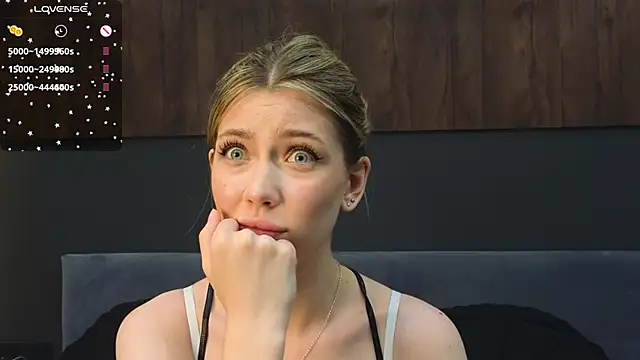 Snapshot of Rainaslater chatting on 1, 3, 2025 Rainaslater online show from 1, 3, 2025