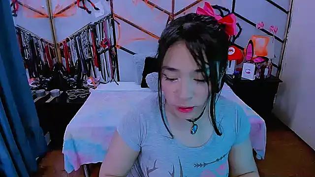 AlanaLuck online show from 21, 10, 2025