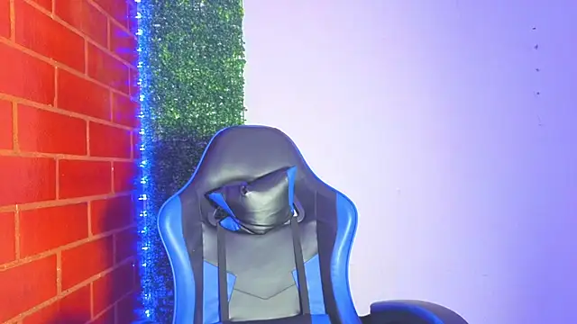 Demitryo online show from 3, 3, 2026