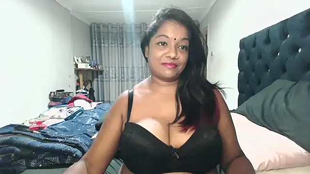 Indianmayaxoxo online show from 11, 2, 2026