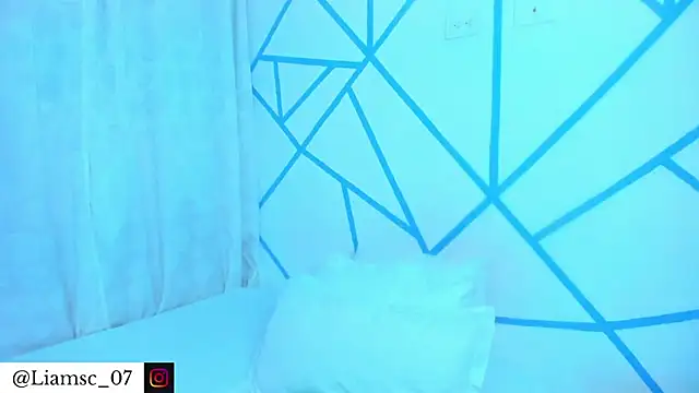 liam scott77 online show from 10, 4, 2026