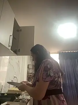 Freya Artemisa online show from 1, 12, 2025