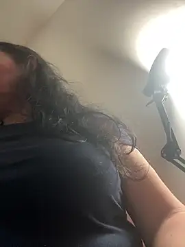 Freya Artemisa online show from 2, 2, 2026