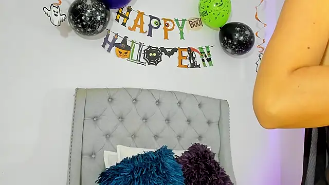 TianaReedd online show from 20, 10, 2025