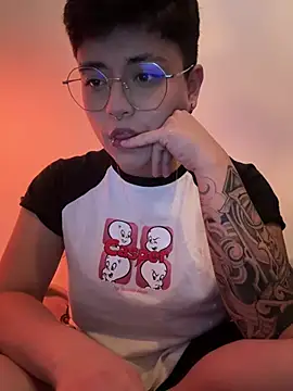 Snapshot of Ashley_Chriss chatting on 25, 1, 2025 Ashley Chriss online show from 25, 1, 2025