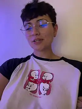 Snapshot of Ashley_Chriss chatting on 3, 3, 2025 Ashley Chriss online show from 3, 3, 2025