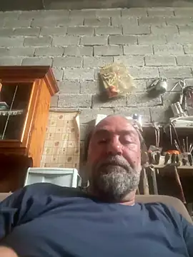 Snapshot of ros217 chatting on 7, 7, 2026 ros217 online show from 7, 7, 2026