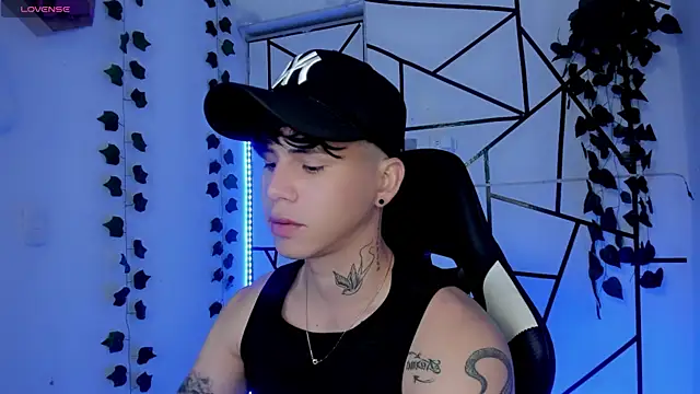 Tayson Rivers online show from 27, 5, 2026