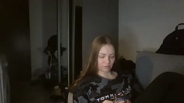 AnnaDiamond1 online show from 7, 4, 2026