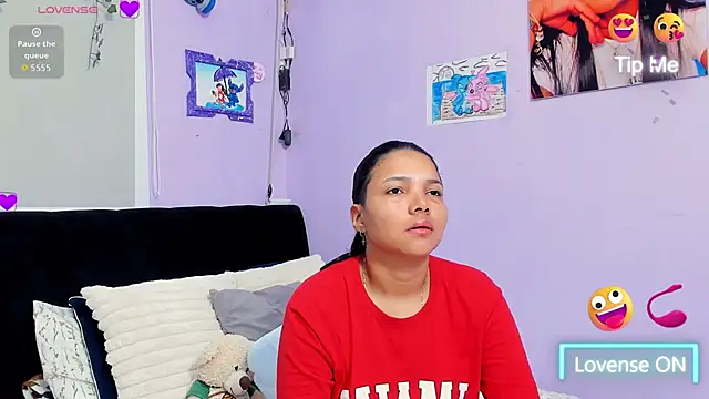 Snapshot of sara_mendez2 chatting on 9, 11, 2025 sara mendez2 online show from 9, 11, 2025