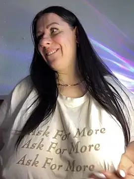 Evelinia online show from 25, 9, 2025