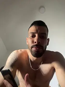 Snapshot of prince-roludo chatting on 10, 12, 2024 prince-roludo online show from 10, 12, 2024