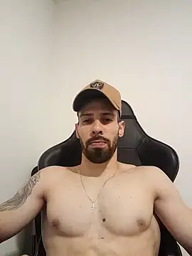 Snapshot of prince-roludo chatting on 11, 12, 2024 prince-roludo online show from 11, 12, 2024