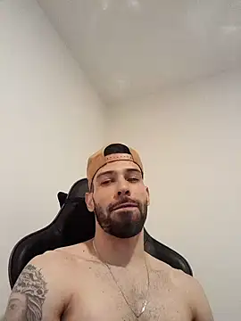 Snapshot of prince-roludo chatting on 21, 1, 2025 prince-roludo online show from 21, 1, 2025