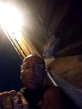 Snapshot of nevessartori chatting on 1, 1, 2025 nevessartori online show from 1, 1, 2025