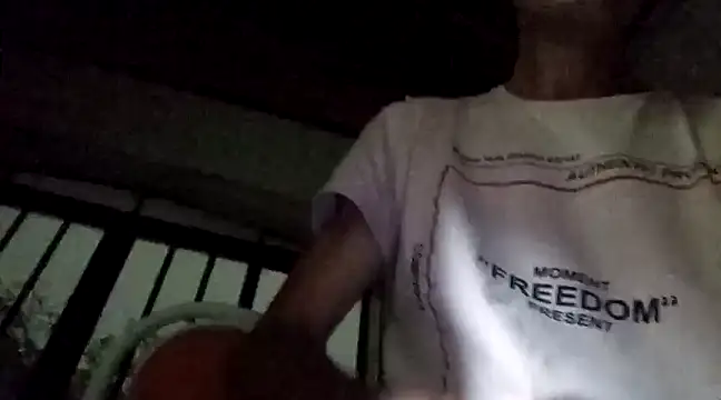 Snapshot of nevessartori chatting on 1, 2, 2025 nevessartori online show from 1, 2, 2025