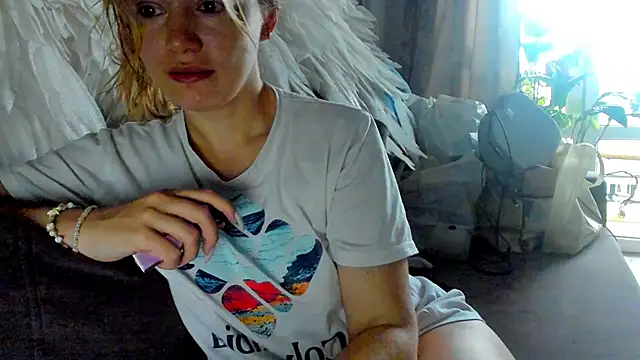 foxy blond online show from 30, 5, 2026