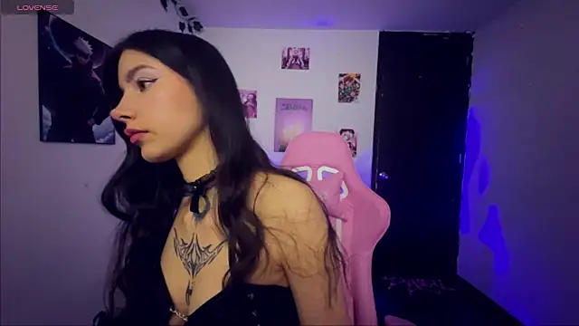 Snapshot of cami_mila9 chatting on 7, 7, 2026 cami mila9 online show from 7, 7, 2026