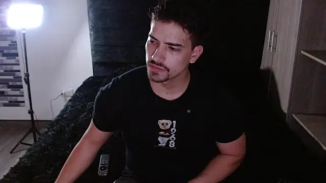 Snapshot of Ian_Daviz chatting on 2, 3, 2026 Ian Daviz online show from 2, 3, 2026