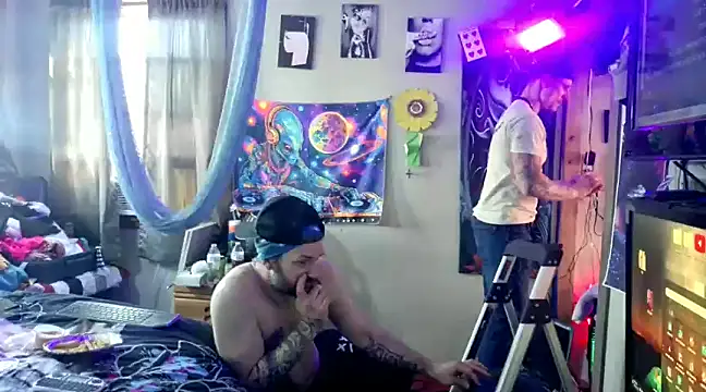 KRYZTALYNXXX online show from 17, 2, 2025