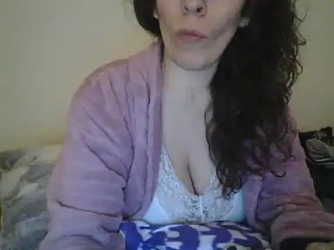 hairygirl80 online show from 20, 1, 2025