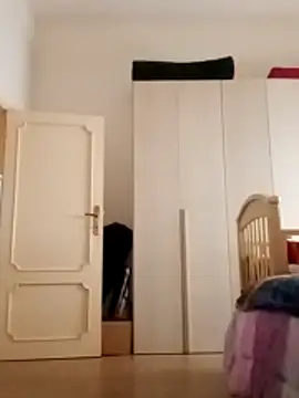 hairygirl80 online show from 2, 2, 2026