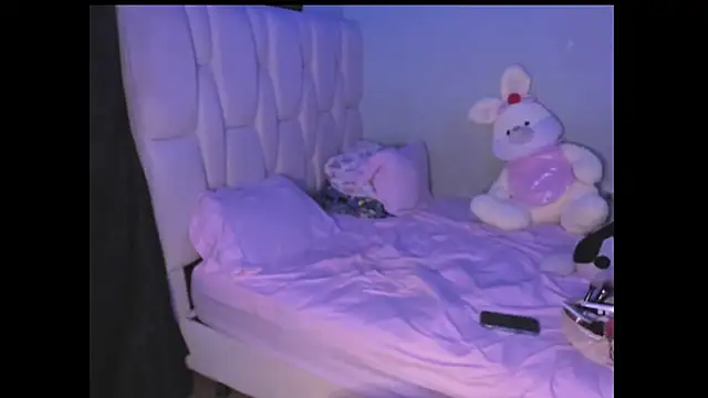 Snapshot of KittyKlum chatting on 18, 3, 2025 KittyKlum online show from 18, 3, 2025