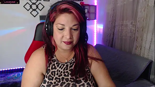 Scarlette thoms online show from 22, 2, 2025