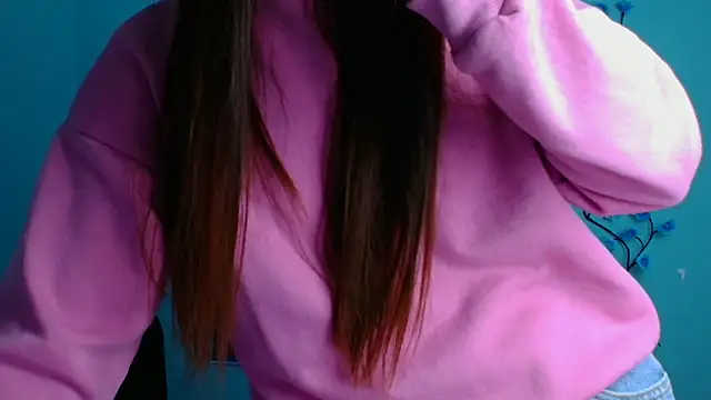 Eva Janee online show from 3, 12, 2025