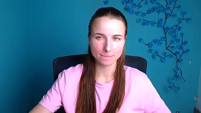Eva Janee online show from 18, 6, 2026