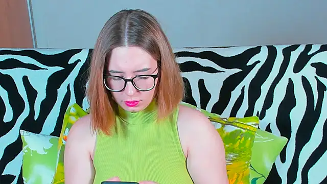 VeronikaKissuchi online show from 22, 2, 2025