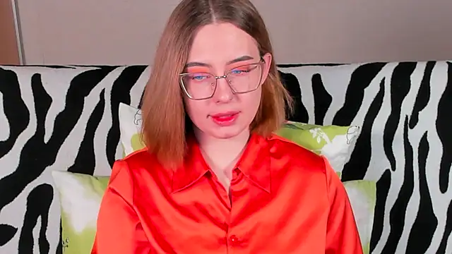 VeronikaKissuchi online show from 25, 2, 2025