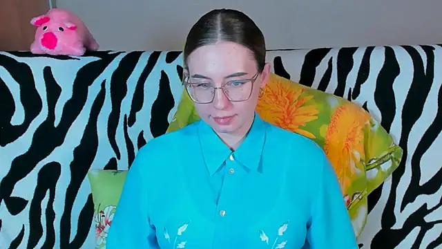 VeronikaKissuchi online show from 27, 2, 2025