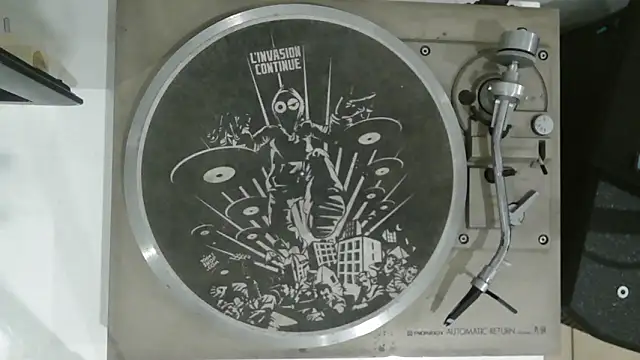 julienchat online show from 8, 3, 2026