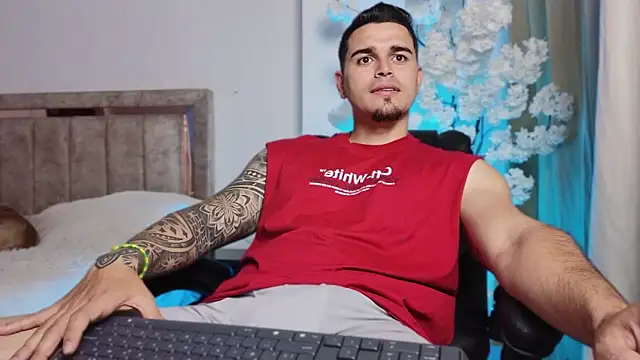 Axel Big cock online show from 29, 7, 2026