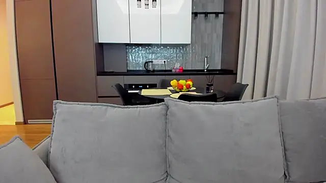 Snapshot of sexyangeloux chatting on 19, 12, 2024 sexyangeloux online show from 19, 12, 2024