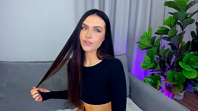 Snapshot of sexyangeloux chatting on 19, 9, 2025 sexyangeloux online show from 19, 9, 2025