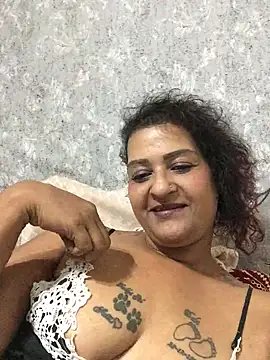 Snapshot of daddyzgal chatting on 10, 12, 2024 daddyzgal online show from 10, 12, 2024