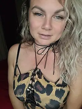 candy queeen online show from 7, 7, 2026
