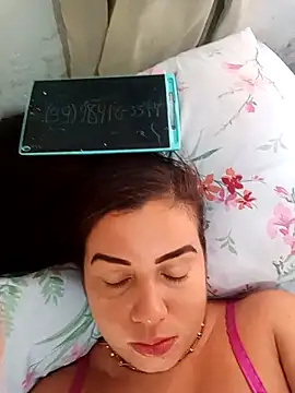 Snapshot of Ceccii chatting on 15, 10, 2025 Ceccii online show from 15, 10, 2025